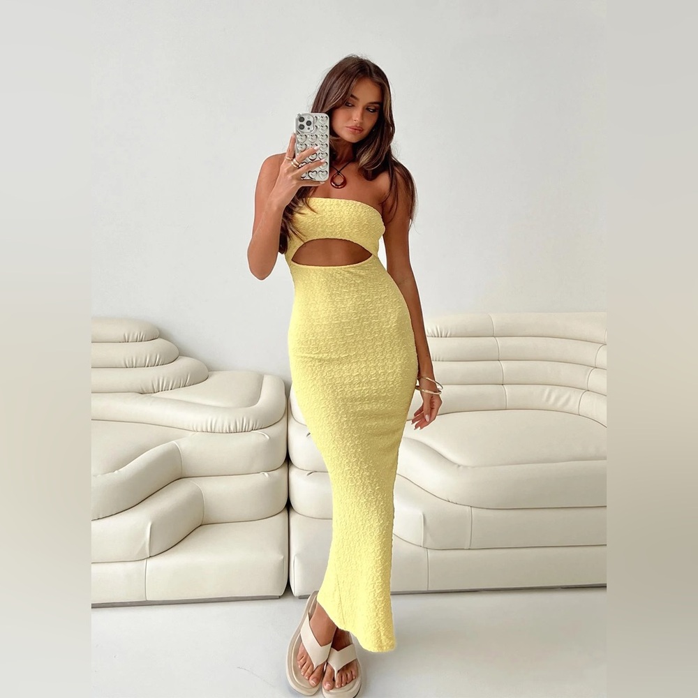 Talena Strapless Midi Dress Yellow
